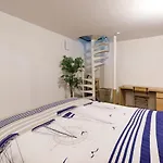 Charming Apartment Near Eiffel Tower