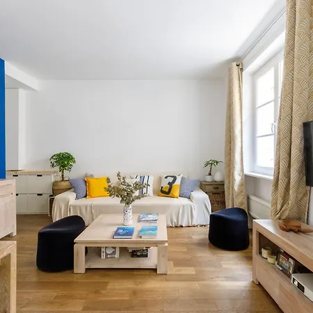 Charming Apartment Near Eiffel Tower Parigi